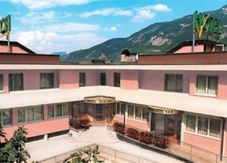 Hotel Vela Trento Esterno foto