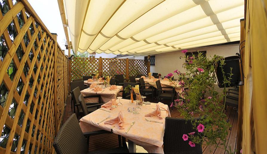 Hotel Vela Trento Esterno foto
