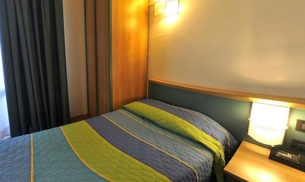 Hotel Vela Trento Esterno foto