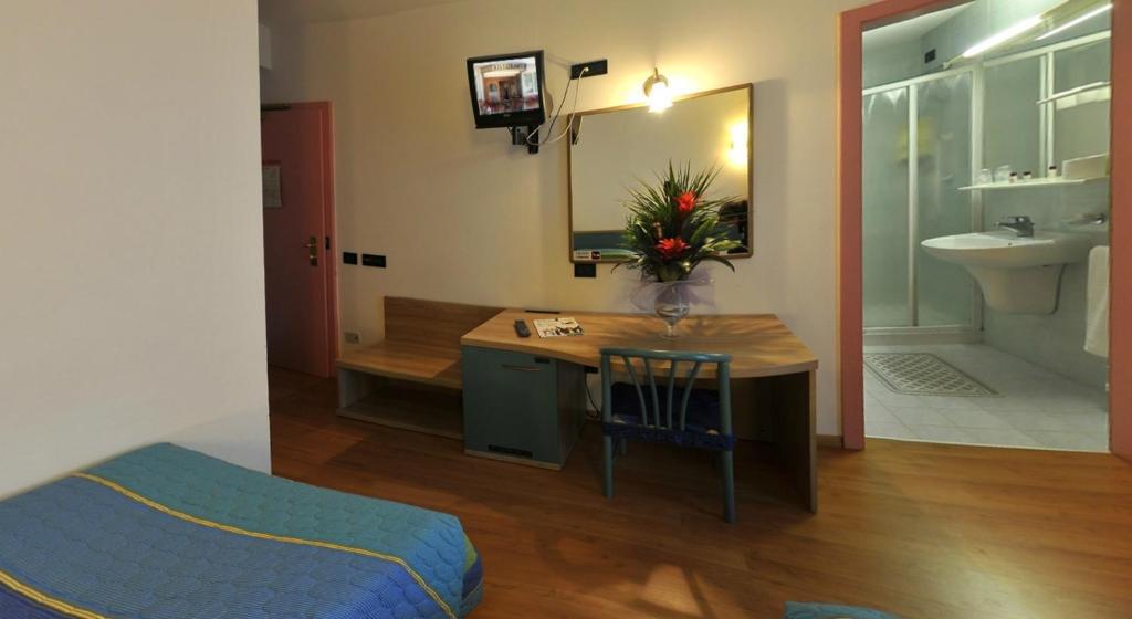 Hotel Vela Trento Esterno foto