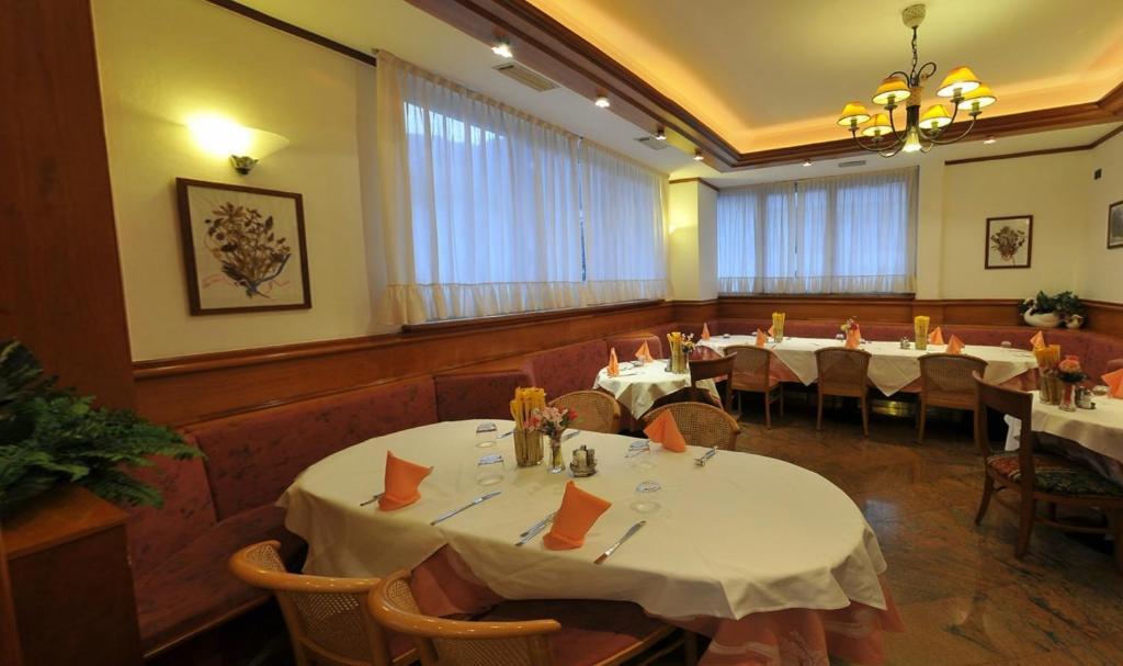 Hotel Vela Trento Esterno foto