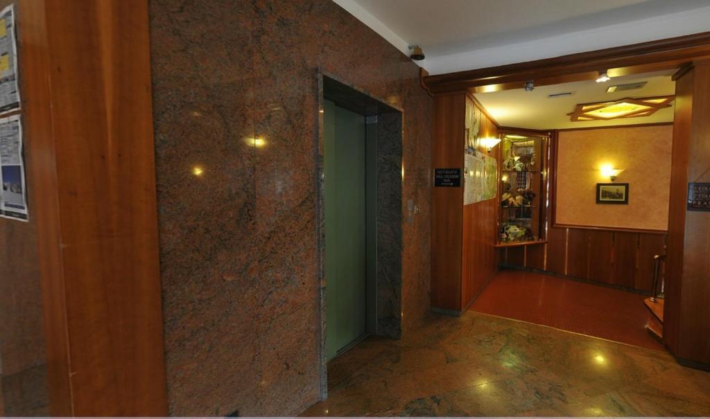 Hotel Vela Trento Esterno foto